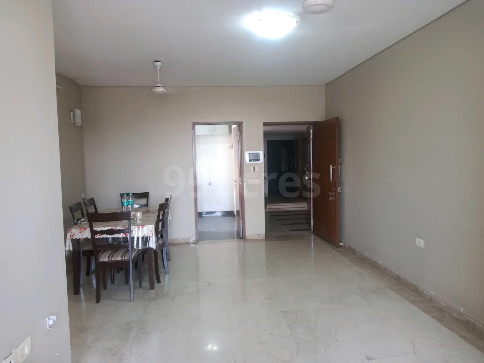 3BHK 2Baths